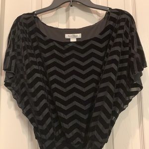 Womens White House Black Market Black Velvet Blouson Dress. Size Medium.